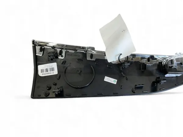 Volvo XC90 2018 Achterdeur Bekleding OEM 31699359 image 10