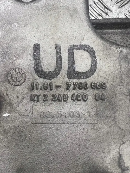 Käytetty BMW OE imukaasutin OEM 7790669 image 9