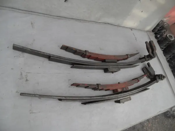 Hintere Blattfeder OEM RESOR TYŁ TYLNY RESORY image 4