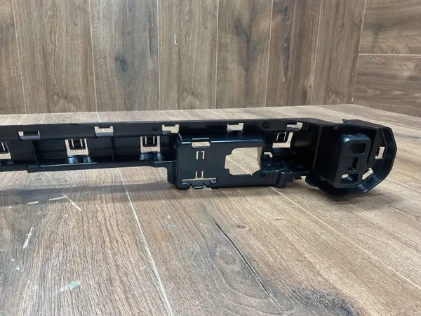 BMW X1 U11 takapuskurin liukutuki OEM 51129851502 image 7