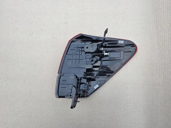 SUBARU FORESTER 2019+ LUZ LED TRASERA IZQUIERDA image 2