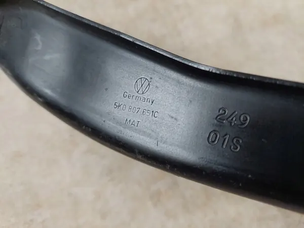 Etummaisen Alapuskuri - VW Golf VI - 5K0 image 5