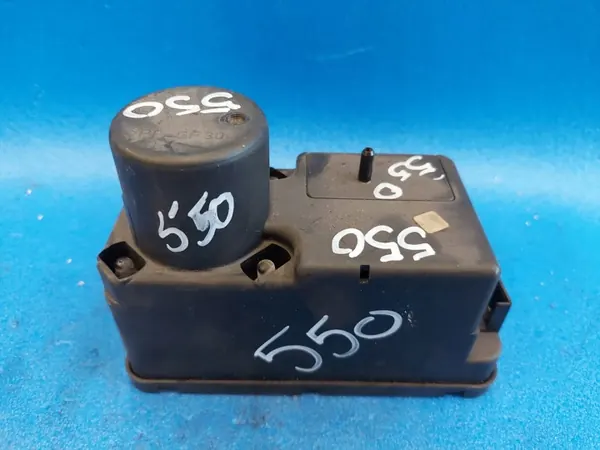 Keskitulppapumppu OEM 357962257 Passat B3 image 2