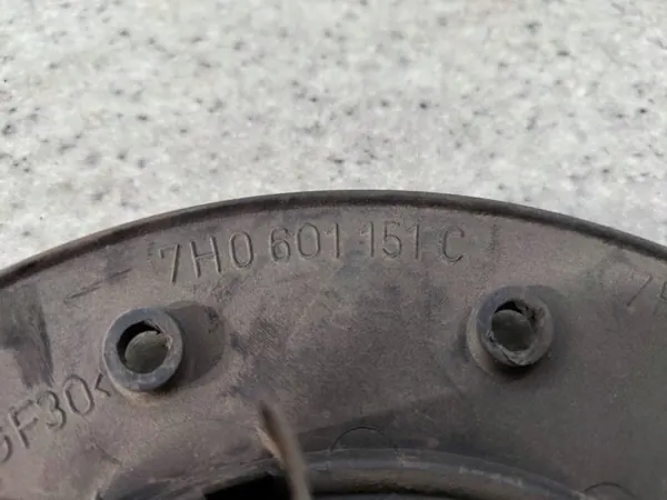 Caps de roue VW Transporter T5 7H0601151C image 7