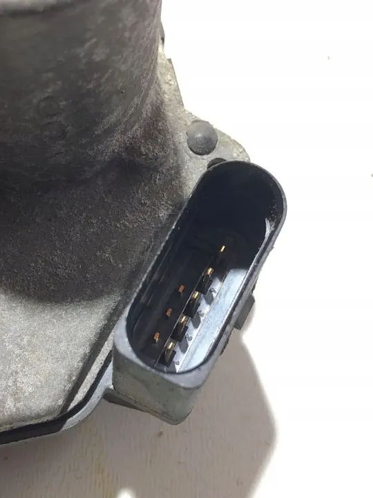Drosselklappe Audi A8 4.2 TDI OEM 057128063C image 6