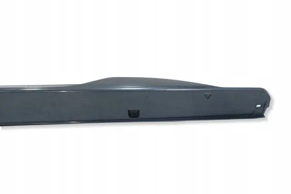 OEM 10E853855A Vasen kynnyssuoja Cupra Bornille image 4