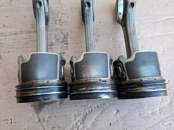 Begagnad Kolv & Staket Set BMW Diesel M47N 2.0D image 5