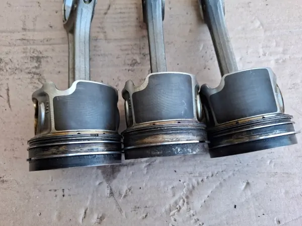 Begagnad Kolv & Staket Set BMW Diesel M47N 2.0D image 6