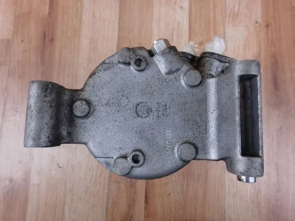 Mazda OE F500JUBCA03 compresseur A/C image 3