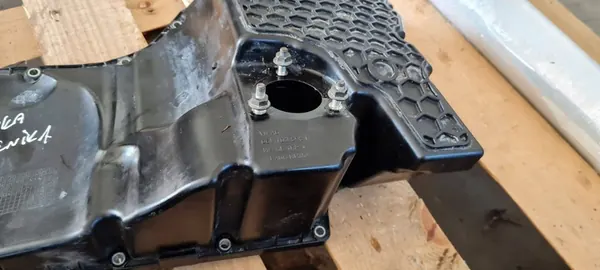 Oljetank 06L103598S VW Audi A6 A5 Q5 Skoda 2.0 TFSI image 4