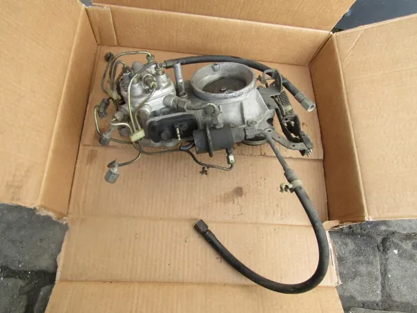 OEM Mercedes W201 190 W124 Polttoainelinjasto K-Jet image 6