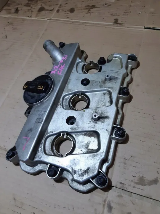 Vänster ventilkåpa AUDI Q5 3.2 FSI CAL 06E103471P image 4