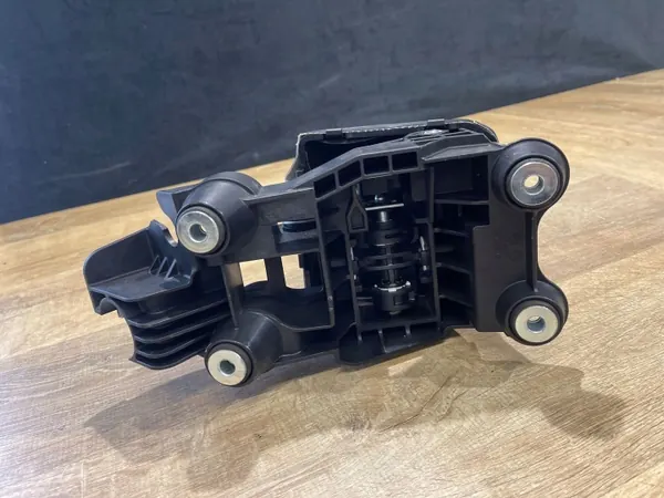 Växelspak J9C37K387AC Jaguar E-PACE begagnad image 5