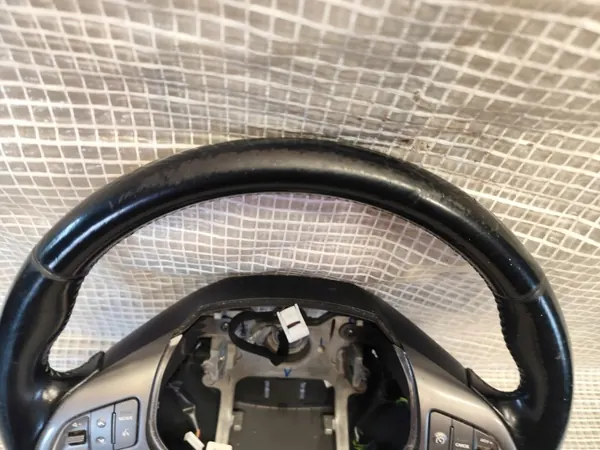 Hyundai IX35 13-15 Nahkaohjainpyörä OEM image 4