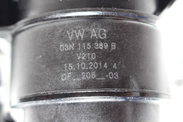 Oljekylare OEM 03N117021 för VW TDi image 3