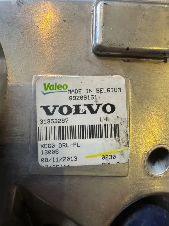 Volvo XC60 Dagsljus OEM 89209151 - 2014 image 3