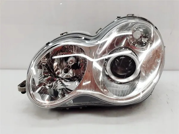 Linker Xenon Koplamp Mercedes C-Klasse W203 04-07 image 2