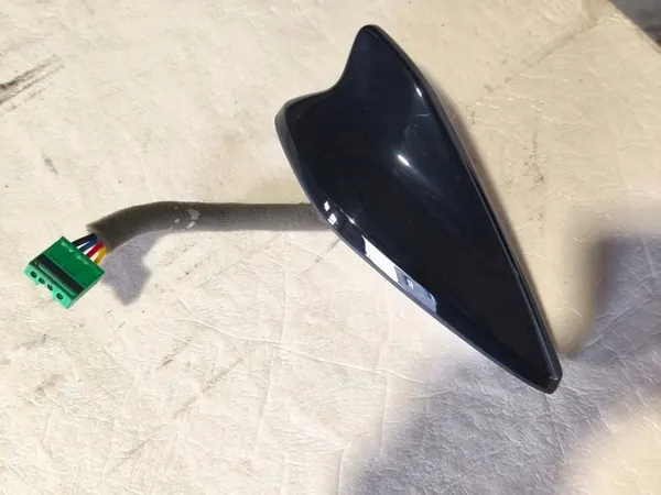Antenne requin Hyundai Tucson IV OEM 96210-N7400 image 2