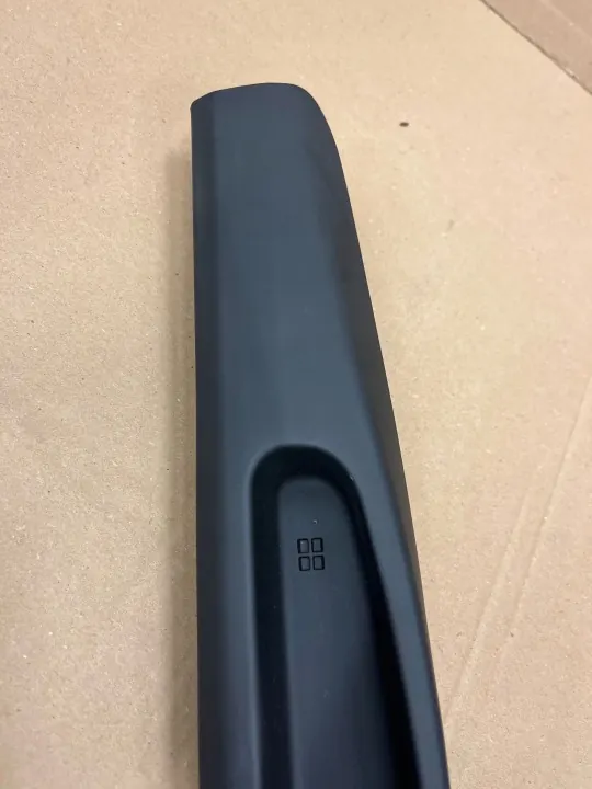 Garniture de pilier Porsche 911 991 OEM 991555122 - Occasion image 3