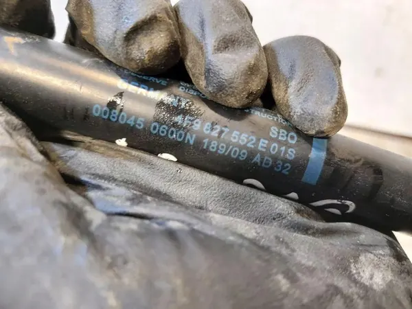 Atuador do porta-malas direito AUDI A6 AVANT 4F9827552E image 2