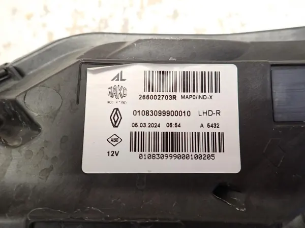 OEM 266002703 Halógeno DRL LED derecho para Renault Clio V image 4