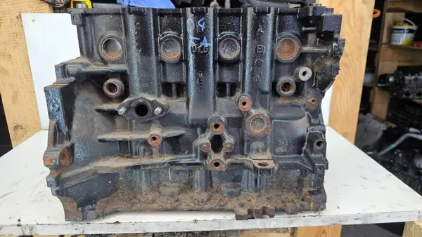 Kia OE Motorblock OEM blok d4fa 4car image 3