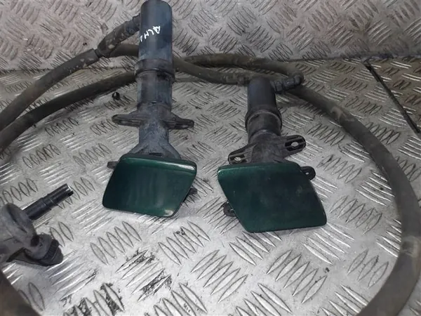 Koplampenreiniger Links Rechts Seat Cordoba I Lift image 2