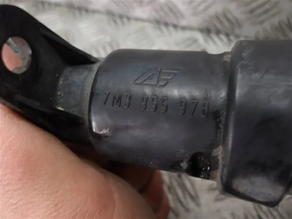 Koplampenreiniger Links Rechts Seat Cordoba I Lift image 4