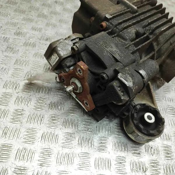 Hinterer Reduzierer Audi Q3 (8U) 0BS525010K image 4
