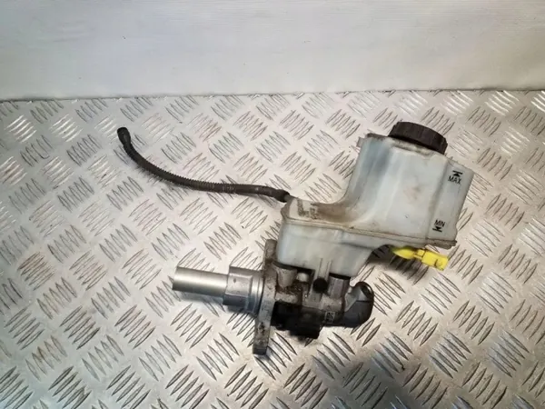 Jarru sylinteri OEM 5Q2611301H Skoda Superb I:lle image 5