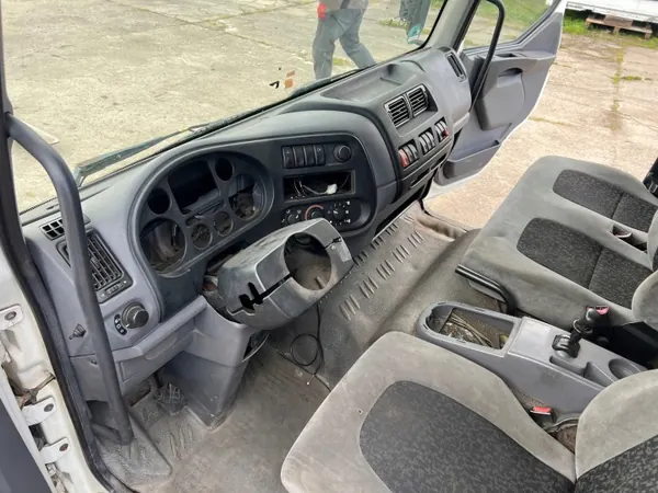Cabine DAF LF 45/55 Euro 5 OEM 4039058789N image 9