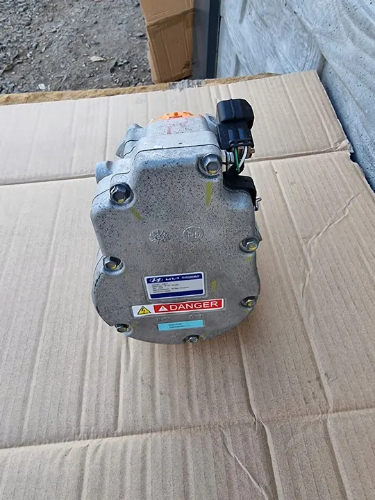 Compresseur de climatisation KIA NIRO II 1.6 Plug-In 977E1AT300 image 4