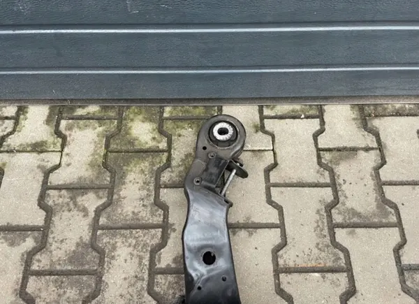 AUDI A6 C6 3.2 FSI Vooronderstel - OEM Onderdeel image 9