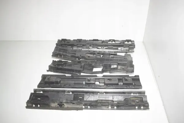 BMW OEM 7332331 Linker dorpelstrip image 2