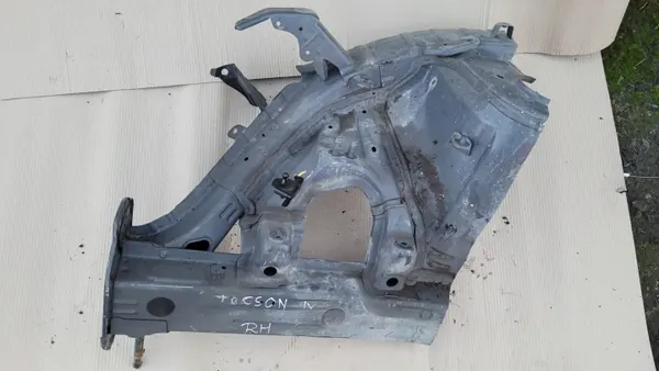 OEM 8765555 Etupuskuri Vasen/Oikea Hyundai Tucson IV image 2