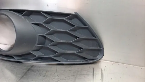 Griglia Paraurti Sinistra Skoda Octavia II 1Z0807367C image 2