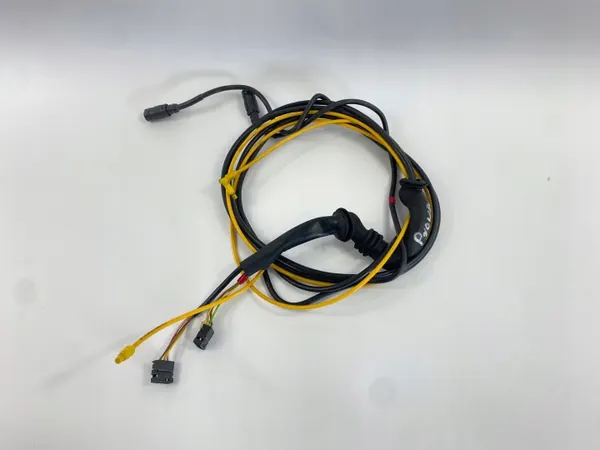 OEM 1248210697 achterklepafdichting rechts Mercedes W124 image 2