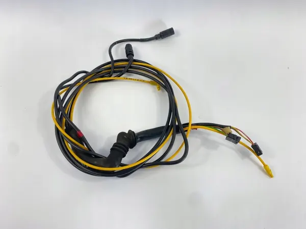 OEM 1248210697 achterklepafdichting rechts Mercedes W124 image 7