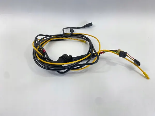 OEM 1248210697 achterklepafdichting rechts Mercedes W124 image 8