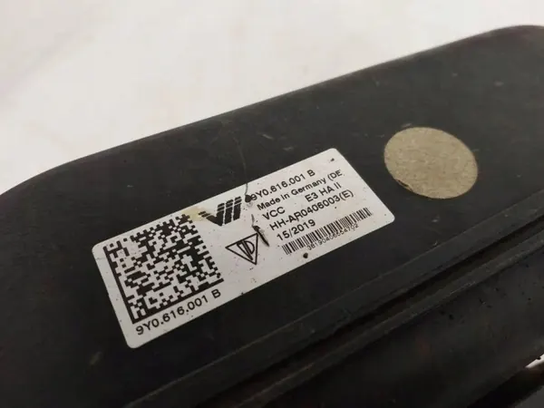 Porsche Cayenne E3 Bakre luftfjädring vänster OEM 9Y0616001B image 7