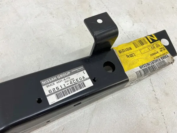 Etuvahvistus X-Trail T32 625114CE0A image 5