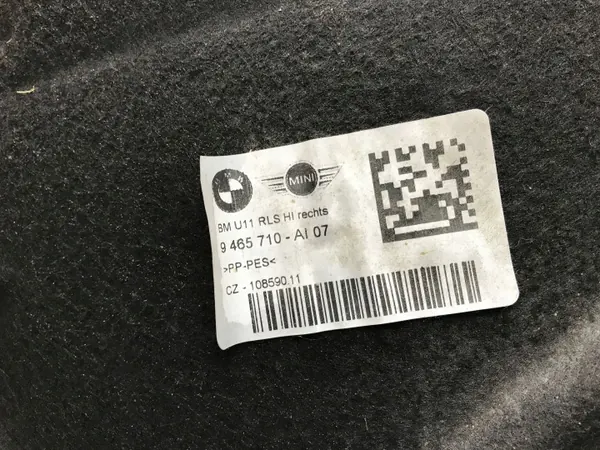 BMW OEM 9465710 Enjoliveur Arrière Droit image 5