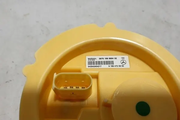 Brandstofpomp MERCEDES-BENZ A (W169) A1694700600 image 3