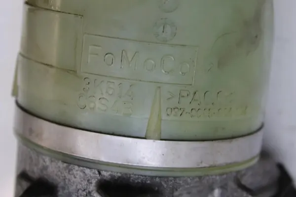 Volvo servopump OEM 31387595 - Begagnad image 6