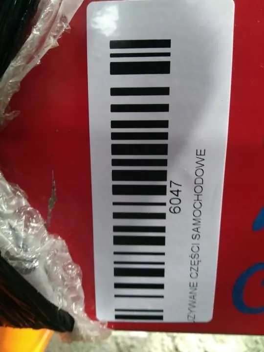 Guardabarros delantero derecho OEM 360203478 Opel Astra J image 9