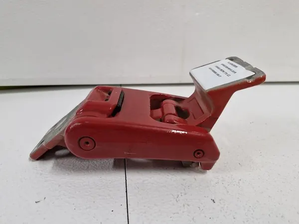 MERCEDES BENZ W907 W910 SPRINTER LEFT REAR DOOR HINGE A9107409500 image 3