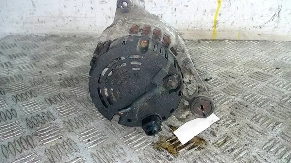 Vaihtovirtageneraattori Audi A6C5 2.4B image 4