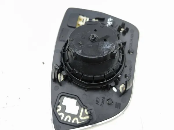 SEAT Ateca 2017 Peilinasettama OEM 212834424 image 8