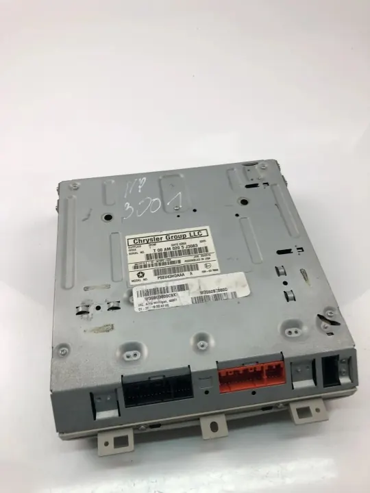 Navigationsbildschirm Chrysler Grand Voyager OEM P5SV43HDAAA image 2
