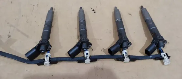 4x Suutin OEM A6540700087 Mercedes V-Class image 2